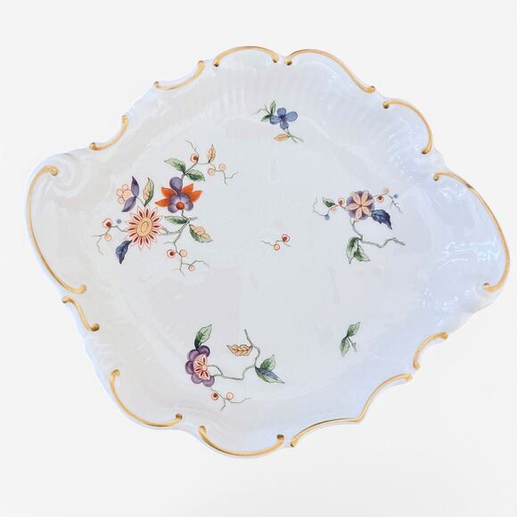 Richard Ginori Oriente scalloped white porcelain dish floral 8 x8 - Picture 1 of 10